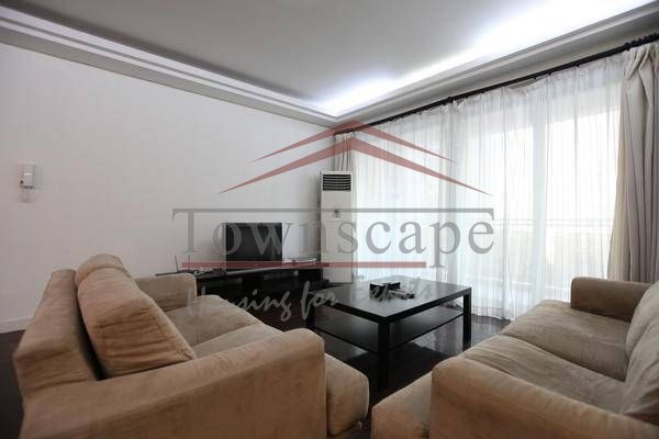  Spacious 3BR Apartment for Rent in Xujiahui