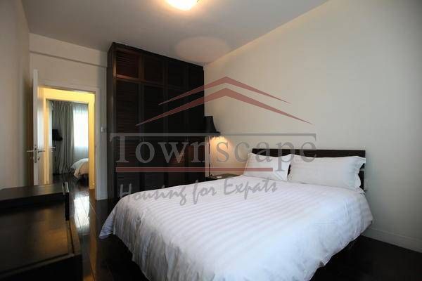  Spacious 3BR Apartment for Rent in Xujiahui