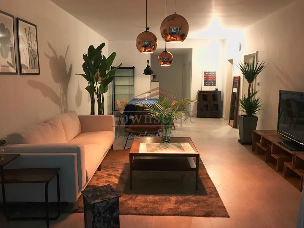  Green 2BR Aparmtent in Downtown Putuo/Jing