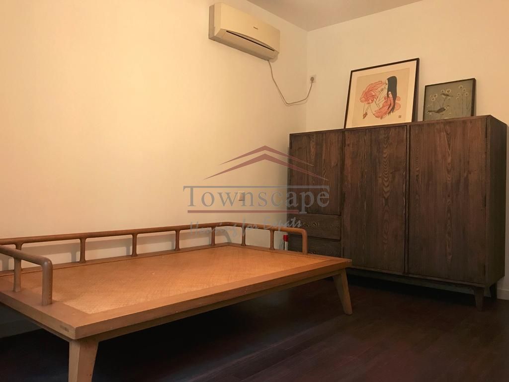  Green 2BR Aparmtent in Downtown Putuo/Jing