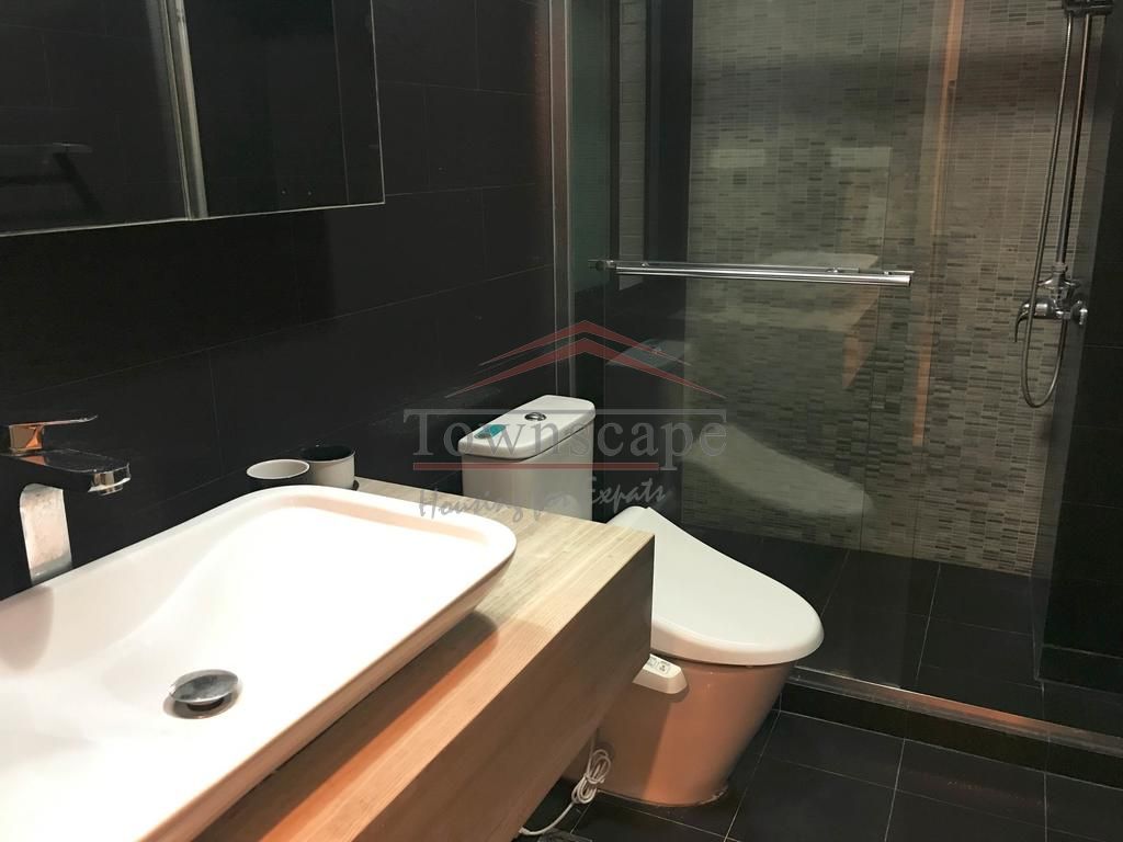  Green 2BR Aparmtent in Downtown Putuo/Jing