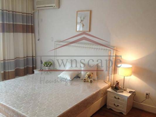  Modern 2BR Apartment near Xujiahui