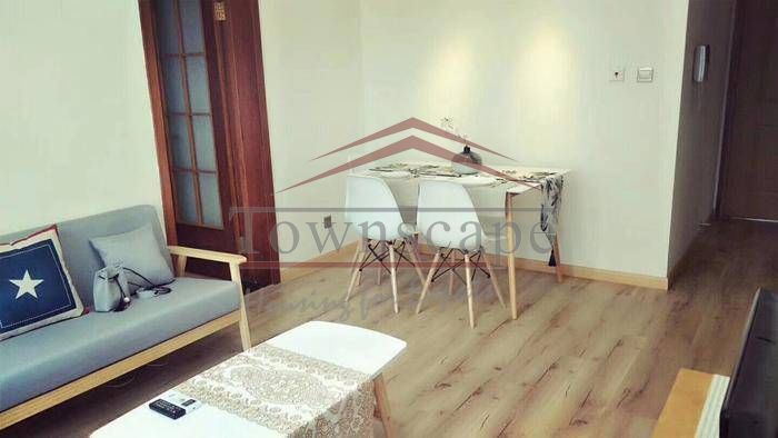  Bright 1BR Apartment w/Balcony in Xujiahui