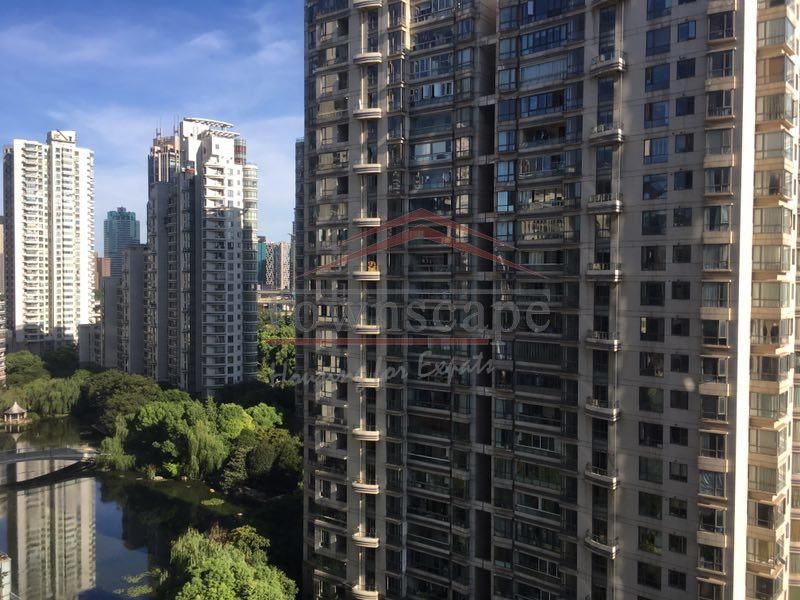  Sunny 2BR Service Apartment in the Center of Shanghai