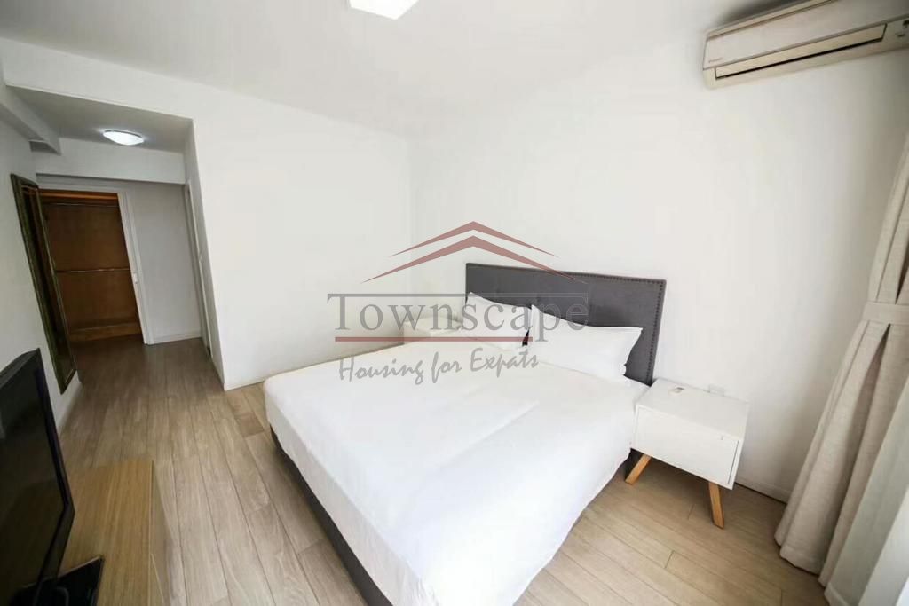  Modern, spacious 3BR Apartment in Jingan