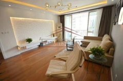  Fresh 3BR Apartment beside Metro 9 & 12 in Xuhui