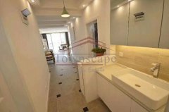  Fresh 3BR Apartment beside Metro 9 & 12 in Xuhui