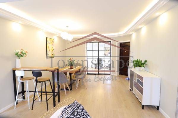  Modern 3BR Apartment for Rent in Jingan