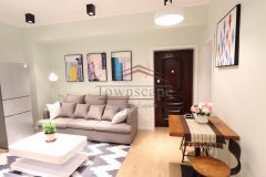  Modern 2BR Apartment next to Jingan Temple