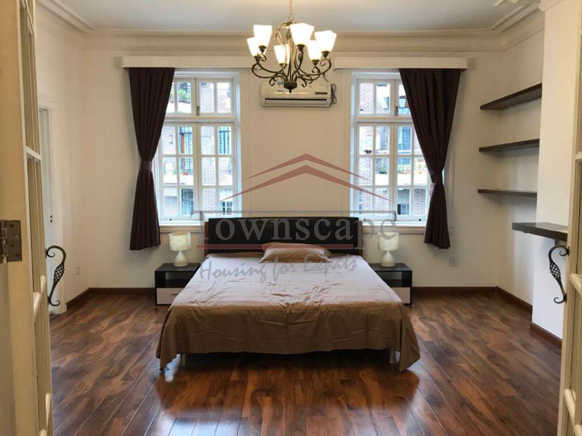  Spacious 1BR Heritage Apartment in Xintiandi