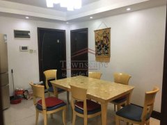  Spacious 2br apartment near Zhongshan Park