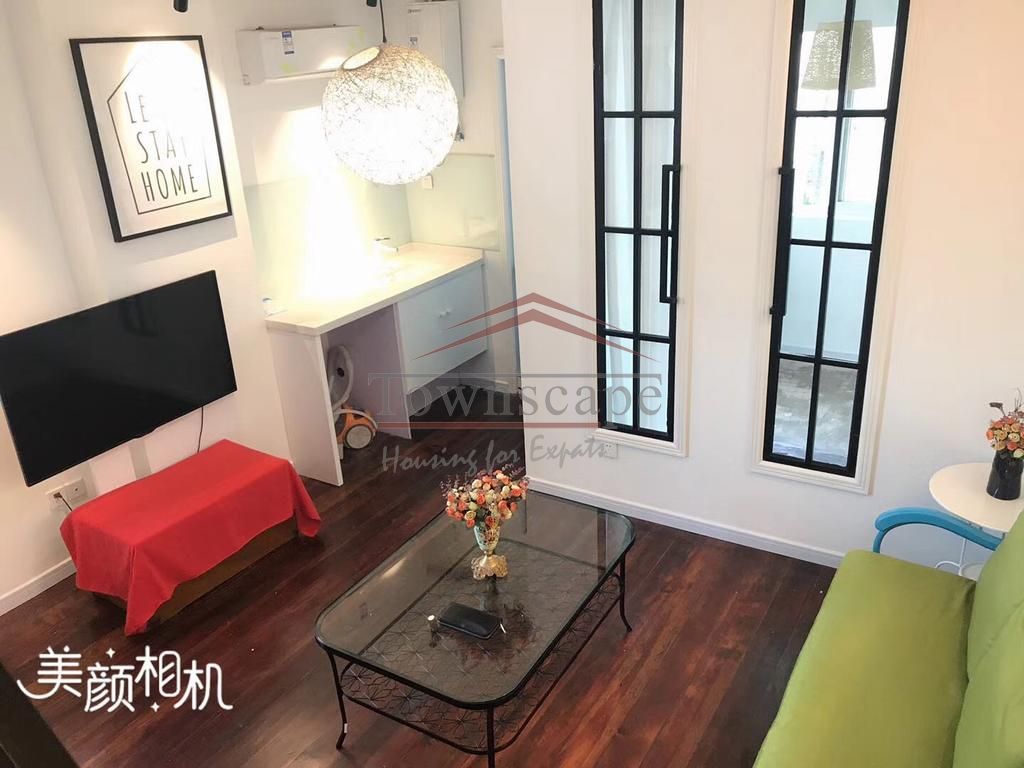  Welcoming 2BR Loft with Balcony beside Tianzifang