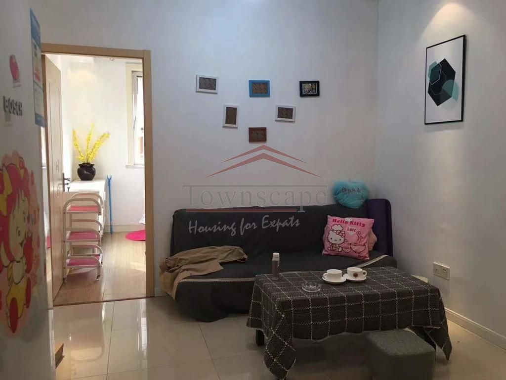  Affordable 2BR Apartment in Putuo