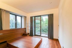  High-End 4BR Residence near Huashan Park