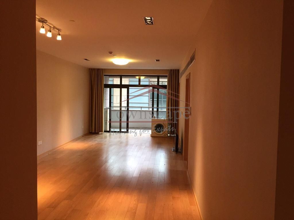  Unfurnished Modern Apartment at Laoximen