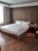  High-Quality 3.5BR Apartment w/Floor-Heating in Gubei