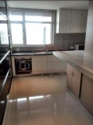  High-Quality 3.5BR Apartment w/Floor-Heating in Gubei