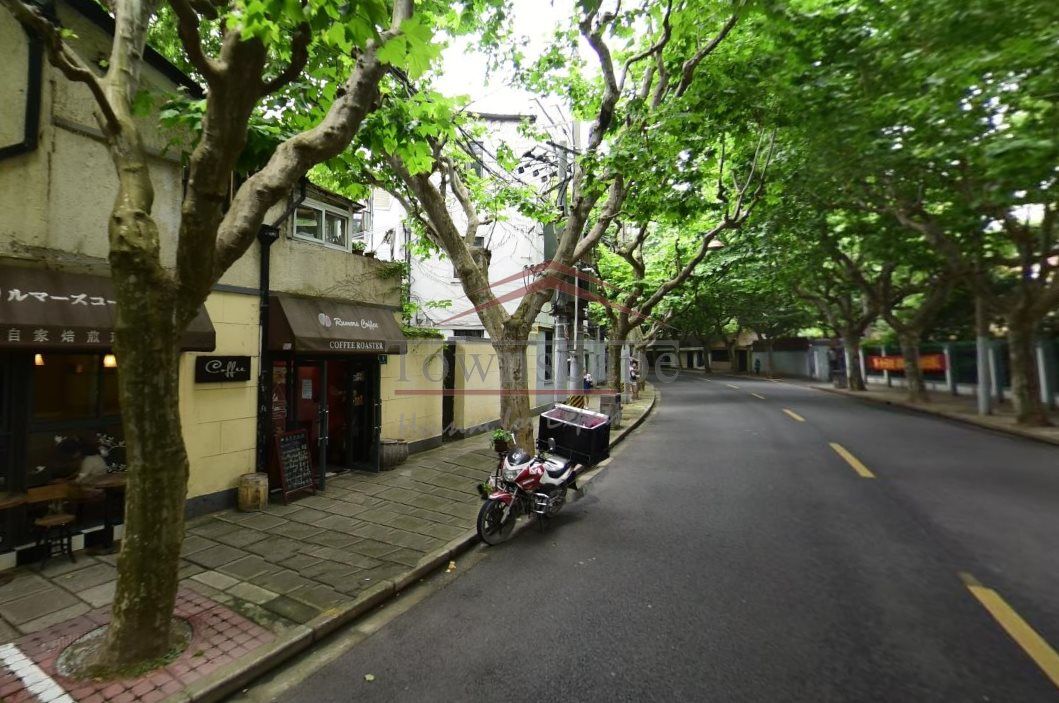  Sunny 1BR Apartment nr SH Library in French Concession