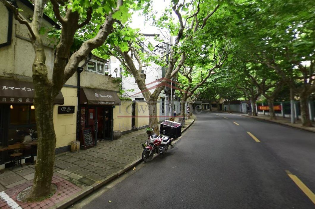  Sunny 1BR Apartment nr SH Library in French Concession