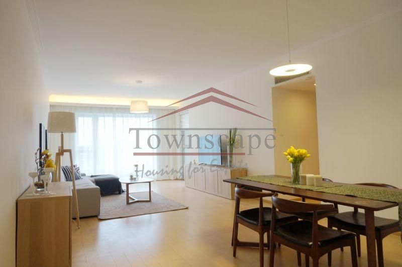  High Quality Modern Apartment beside Suzhou Creek, Putuo