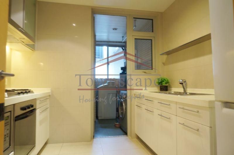  High Quality Modern Apartment beside Suzhou Creek, Putuo