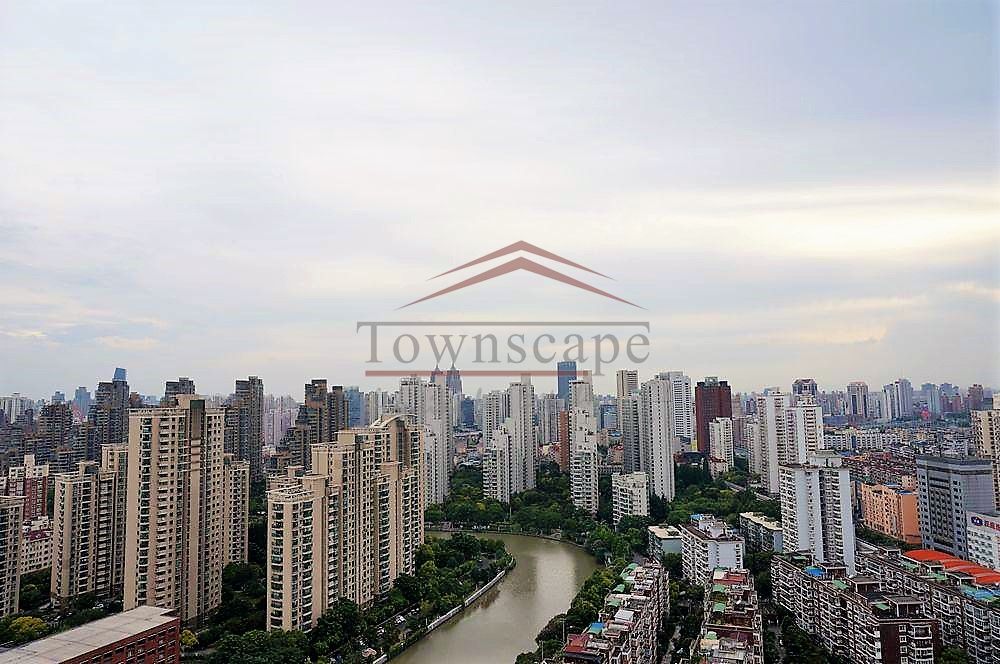  High Quality Modern Apartment beside Suzhou Creek, Putuo