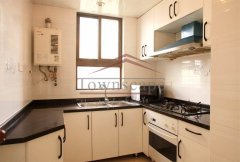  Nicely decorated 2BR Apartment in JingAn