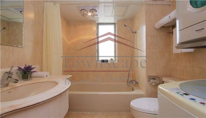  Modern 2BR Apartment in Jing