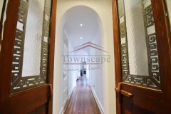  Stunning 3BR Apartment in Old House along West Nanjing Road