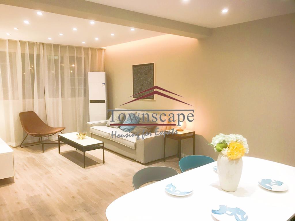  Modern 2BR Apartment near Jing An Temple