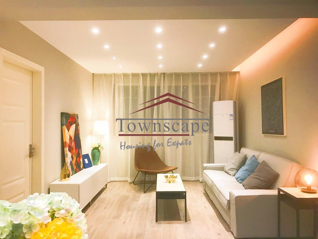  Modern 2BR Apartment near Jing An Temple