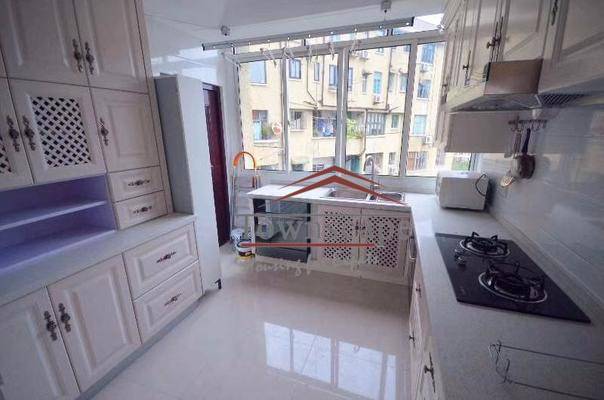  2BR Apartment ArtDeco next to Hengshan Rd Metro