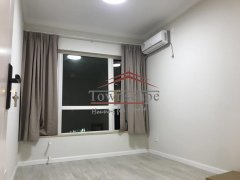  Modernized 3BR Apartment in Jingan