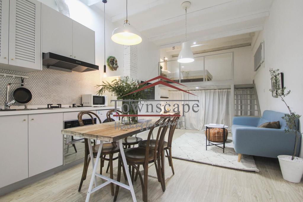  Stylish 1.5BR Loft in Xintiandi