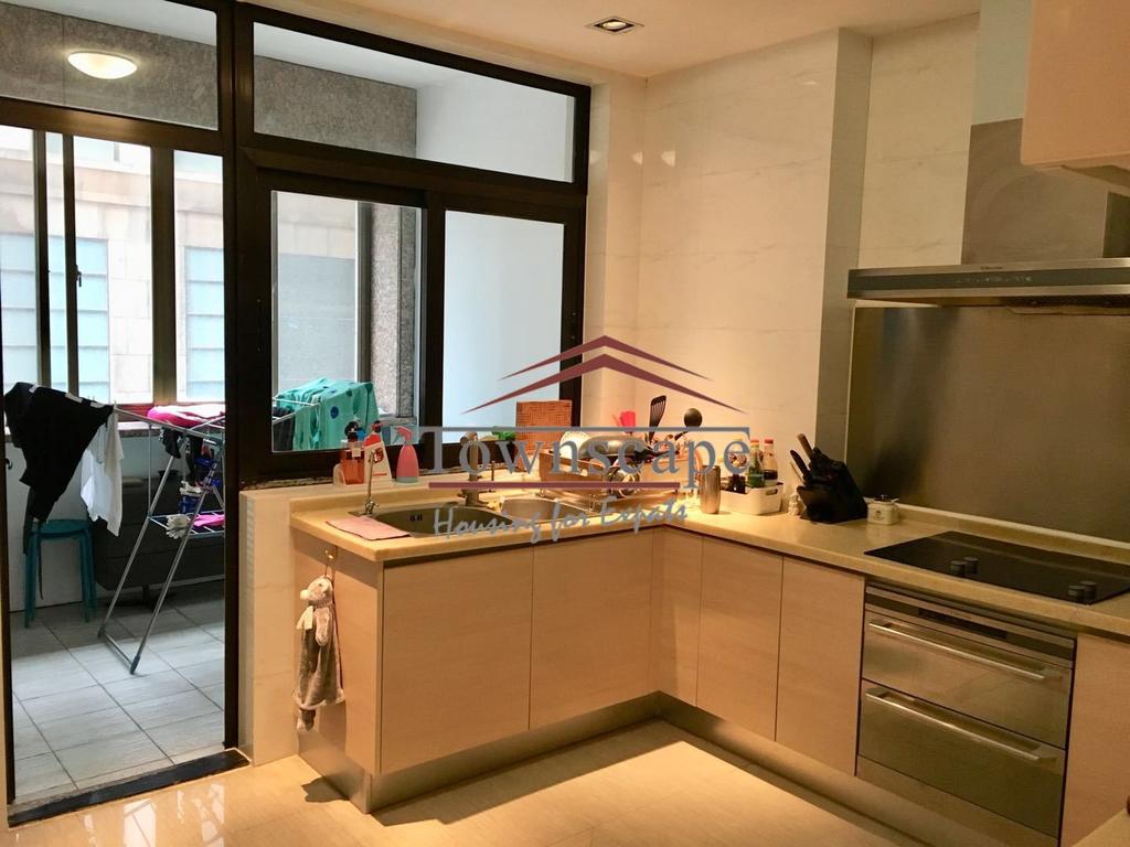  Spacious 3BR Apartment at Laoximen nr Xintiandi