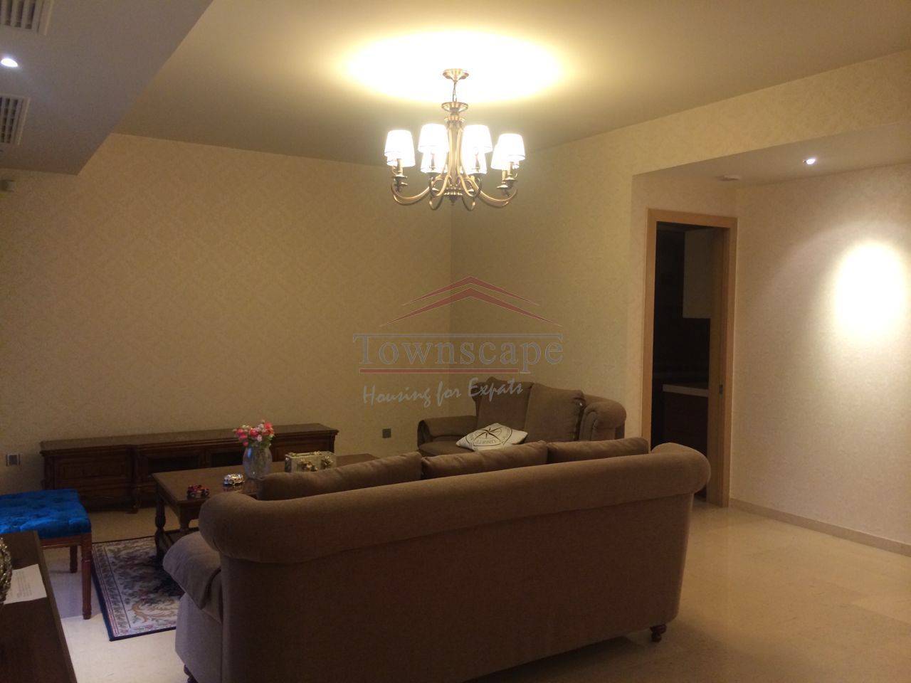  Xintiandi: High Quality 2BR,160sqm Apartment