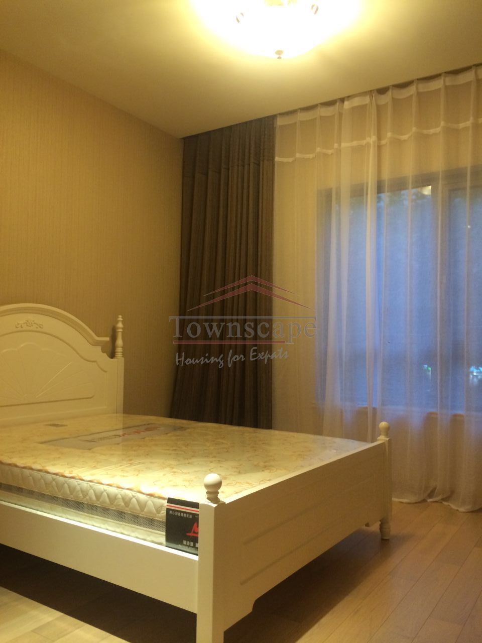  Xintiandi: High Quality 2BR,160sqm Apartment