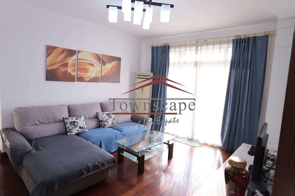  Sunny 3BR Apartment in former French Concession