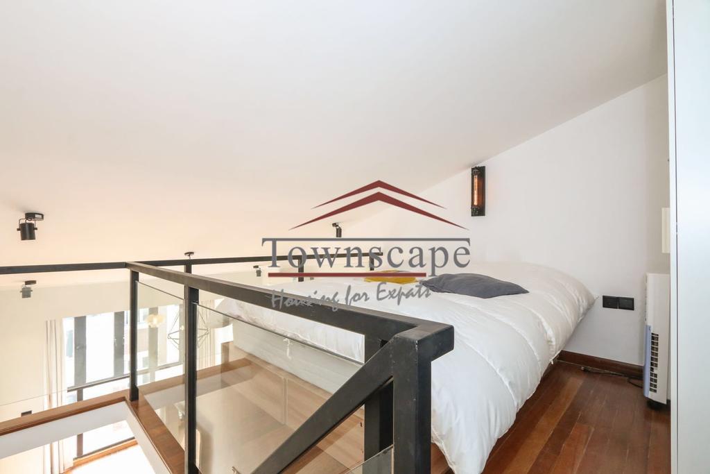  Sunny Loft Apartment in Julu Road