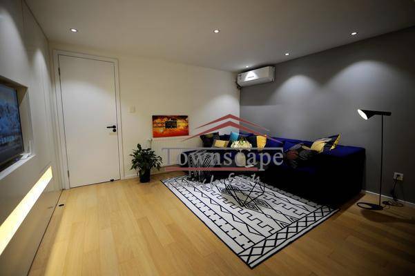  Fantastic 2BR Lane House at West Nanjing Rd