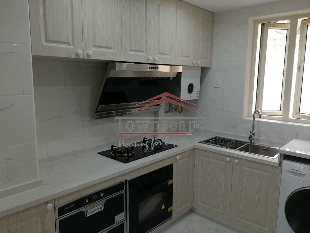  Renovated 3BR Apartment in Jing