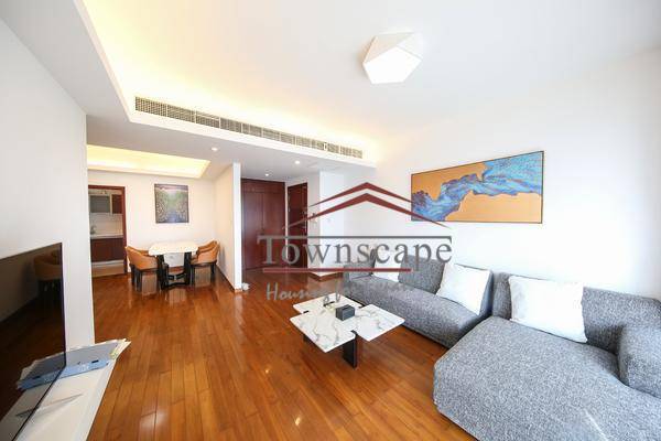  Family Apartment in Tianshan near Hongqiao and Metro Line 2