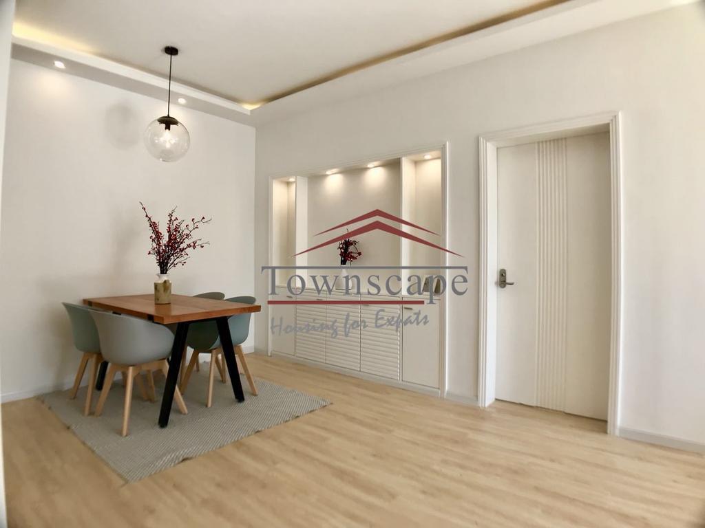  Sunny 2BR Apartment with Floor-Heating in Jing an