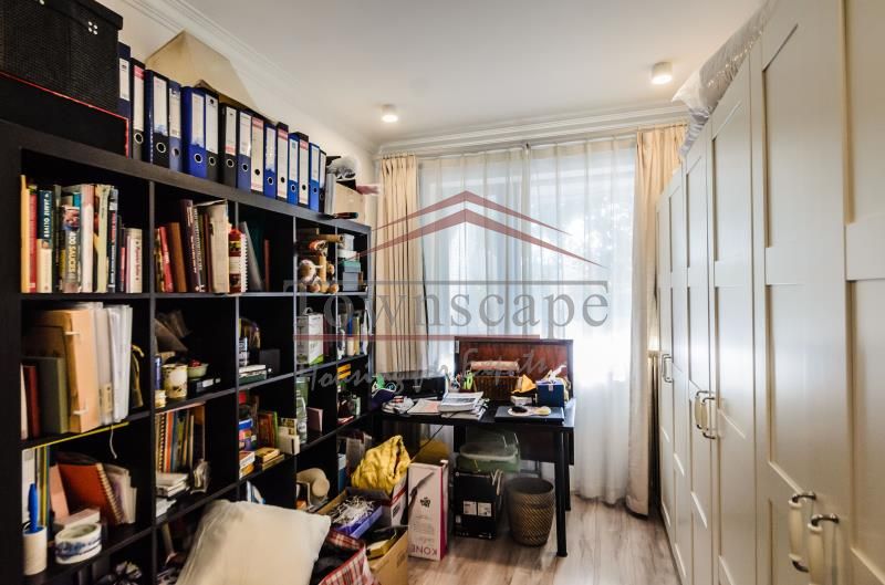  Picture Book Apartment at Anfu Road