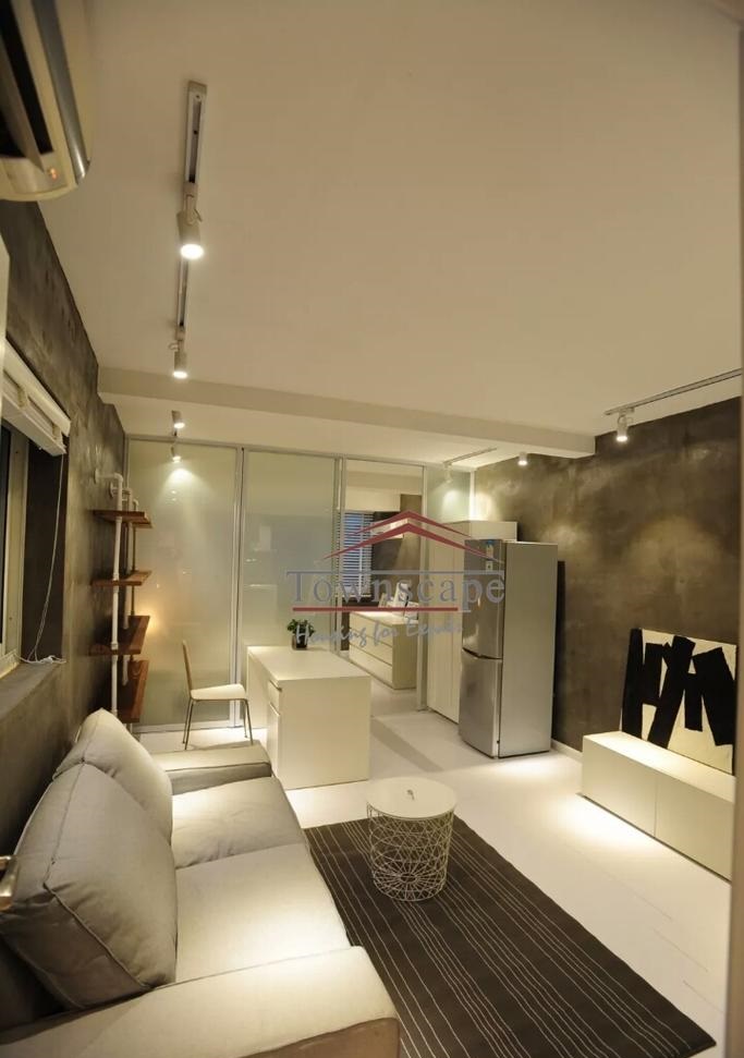  Cool Downtown Pad near West Nanjing Rd