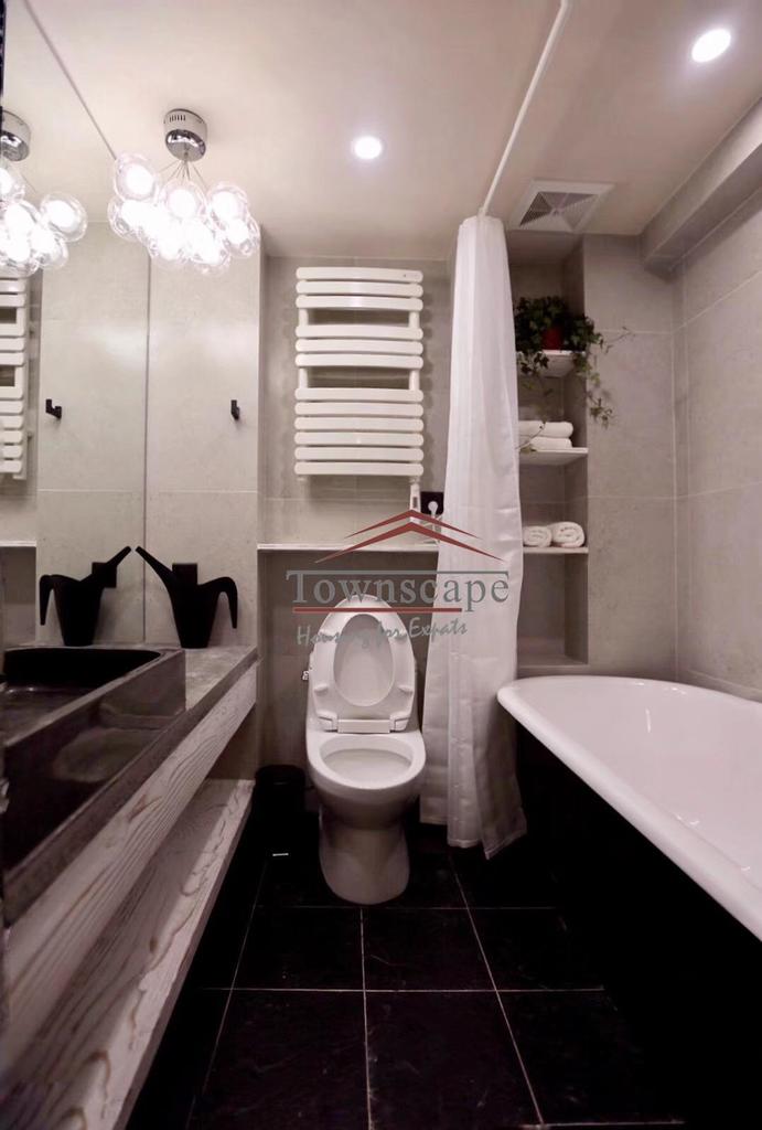  Excellent 2BR Apartment for Rent near Hengshan Road