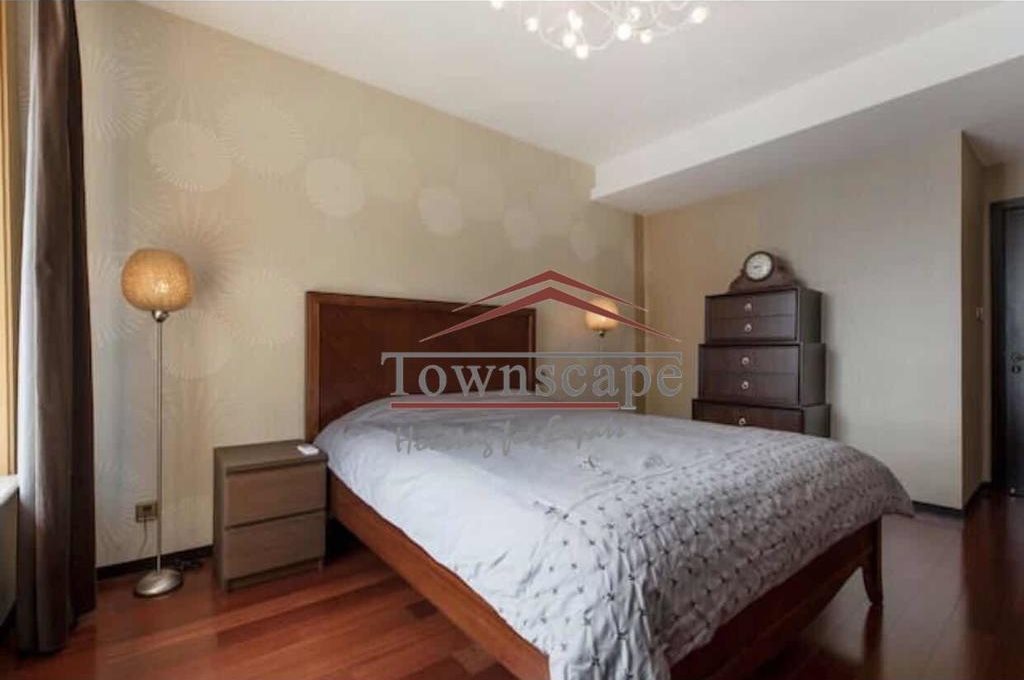  Luxury 3BR Apartment with Floor-Heating at Laoximen