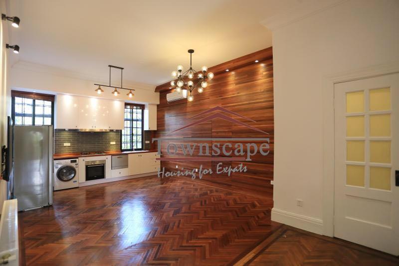  Beautiful 3BR Apartment in Xintiandi