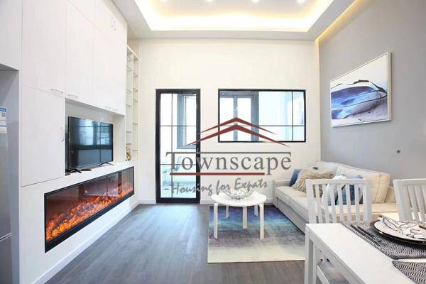  Newly renovated 2BR Apartment in Xintiandi