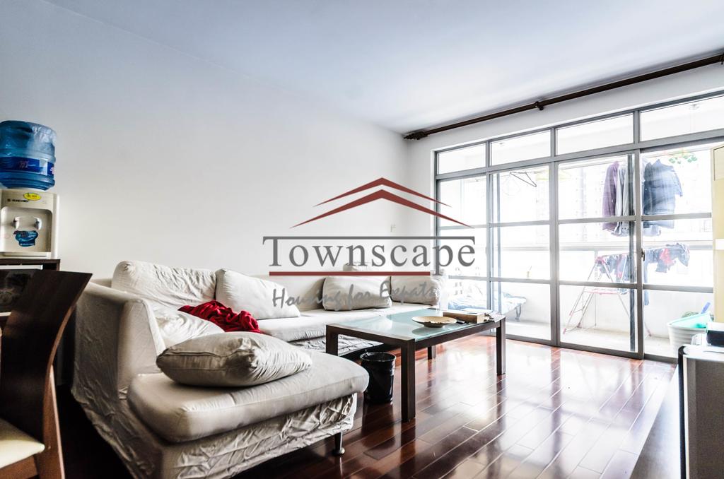  Comfortable 3BR in Xujiahui Residential Zone